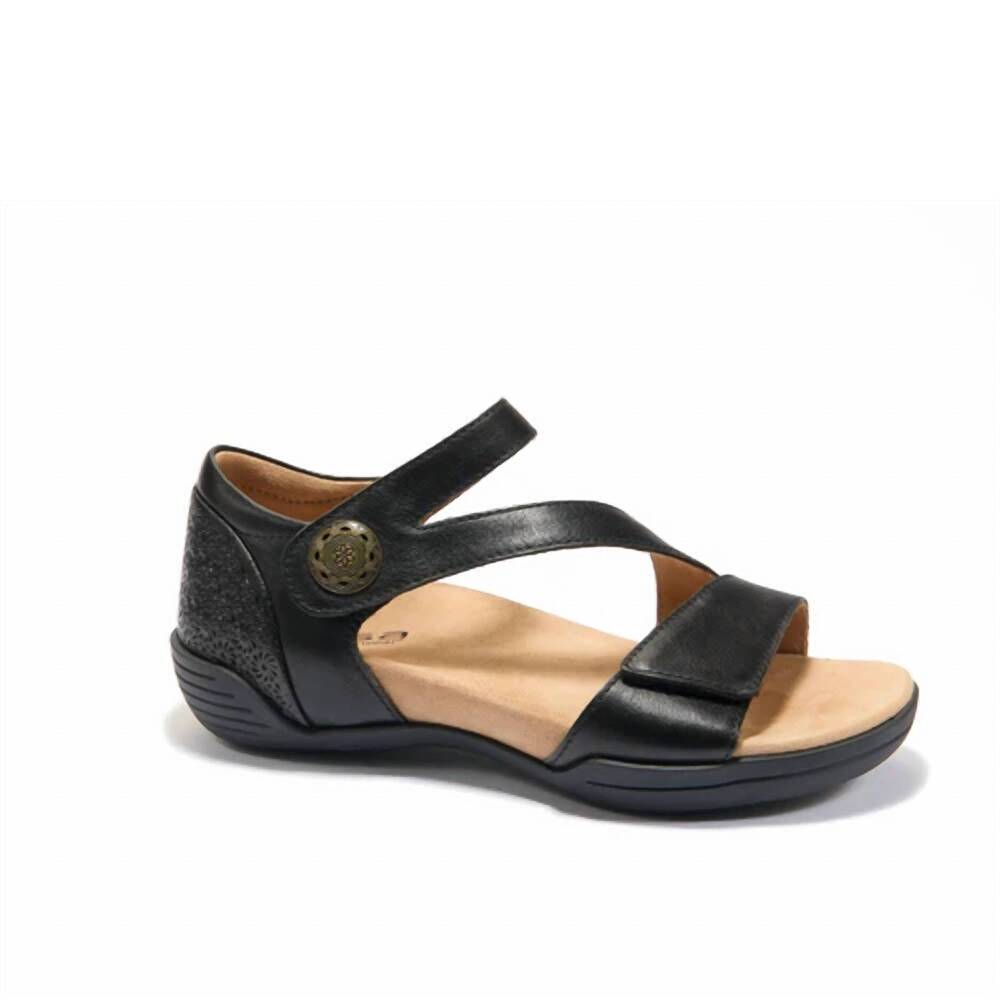 NEW HALSA FOOTWEAR women's demi casual sandals in black